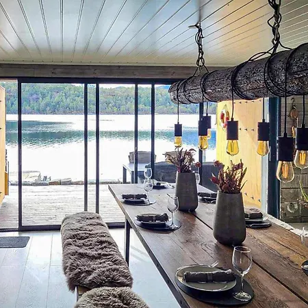 Holiday home Beautiful In With Wifi Skodje